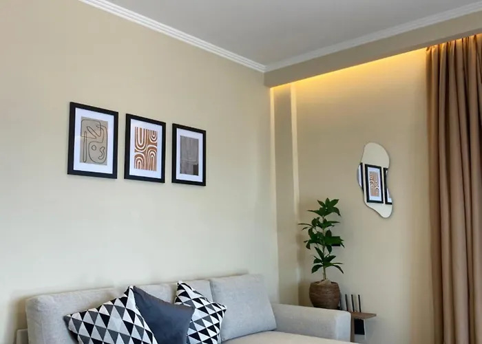 דירה Phebiata איפסוס