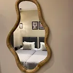 Apartament Phebiata *